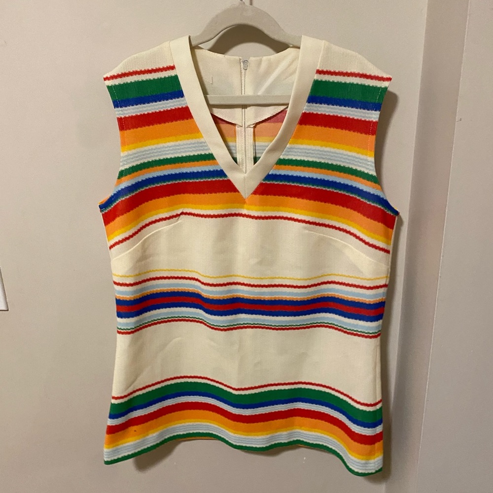Vintage old school rainbow top